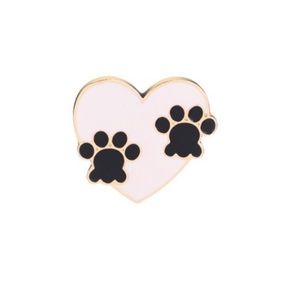 New pink heart dog paw enamel pin